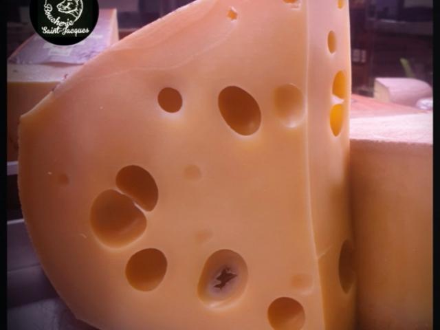 Le fromage à la Boucherie Saint Jacques : L'Emmental de Savoie !